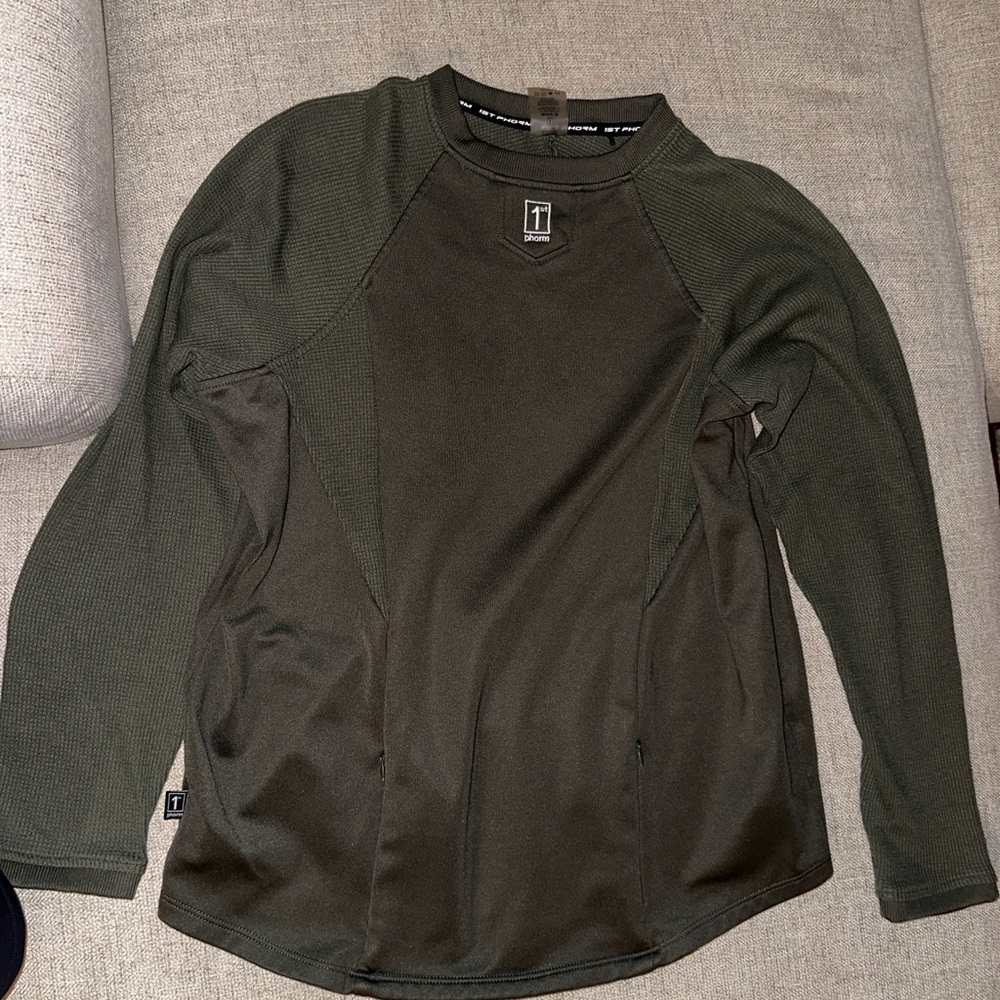 1st Phorm can’t compete men’s pullover